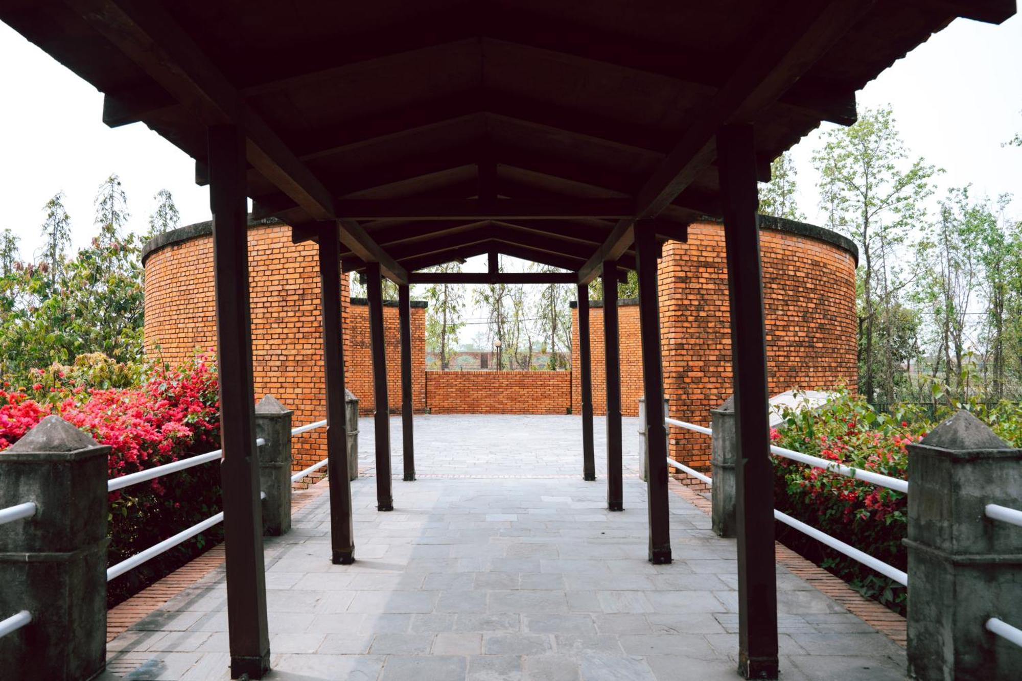 Hokke Lumbini Hotel Exterior photo